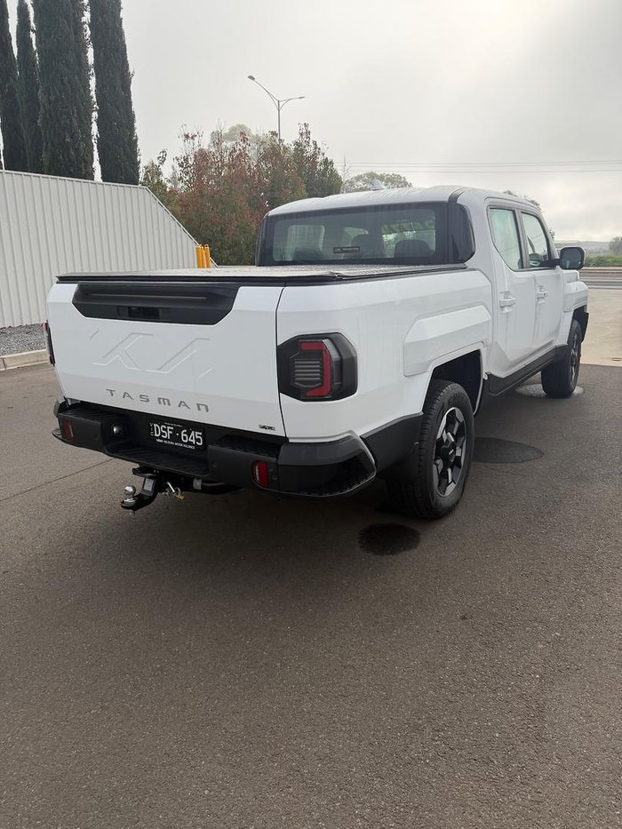2025 Kia Tasman SX+