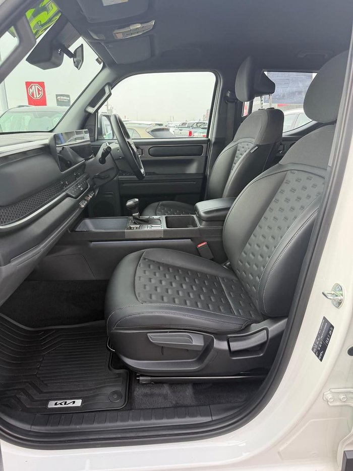 2025 Kia Tasman SX+