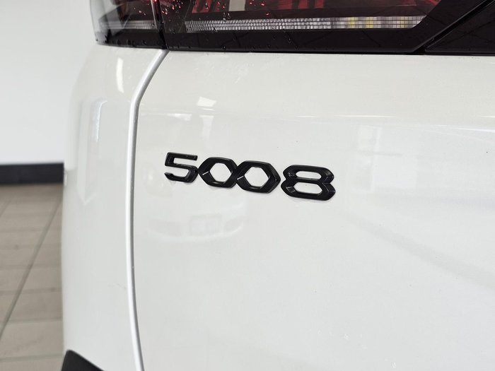 2022 Peugeot 5008 GT Sport P87 MY22 Pearl White