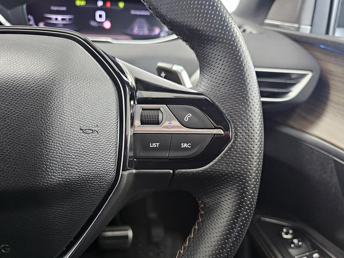 2022 Peugeot 5008 GT Sport P87 MY22 Pearl White