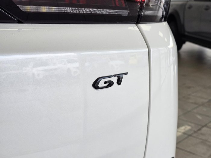 2022 Peugeot 5008 GT Sport P87 MY22 Pearl White