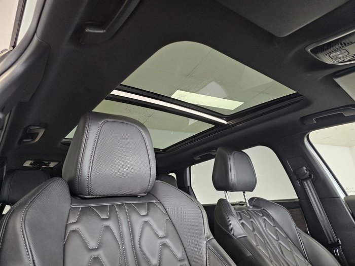 2022 Peugeot 5008 GT Sport P87 MY22 Pearl White