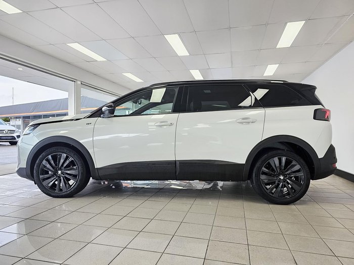 2022 Peugeot 5008 GT Sport P87 MY22 Pearl White