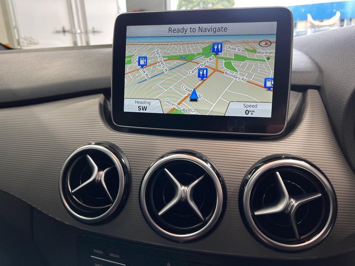 2015 Mercedes-Benz B-Class B180 W246 Polar Silver