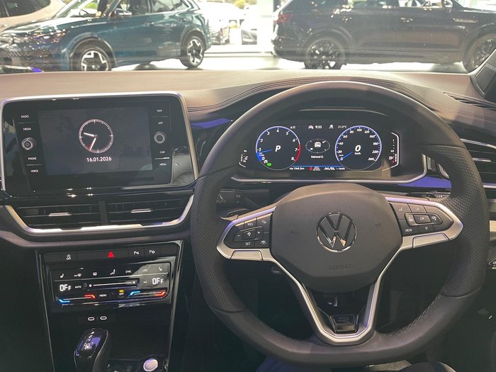 2025 Volkswagen T-Roc 140TSI R-Line