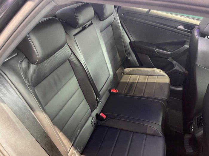 2025 Volkswagen T-Roc 140TSI R-Line