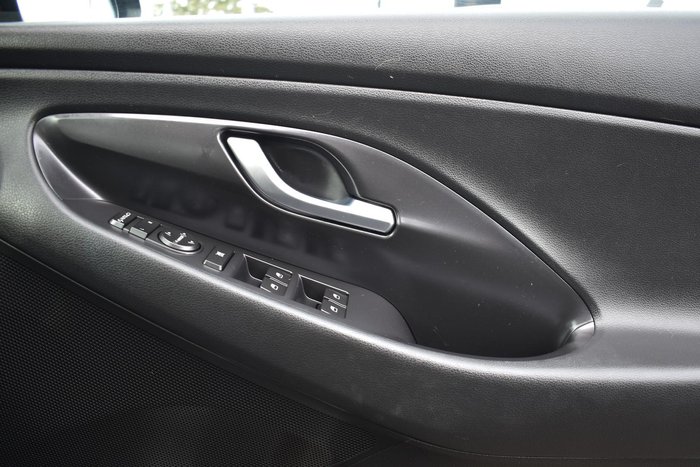 2017 Hyundai i30 SR PD MY18 Phantom Black