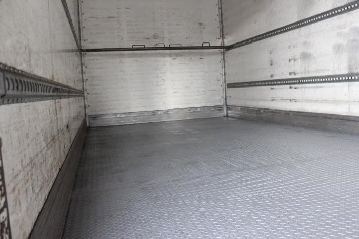 2016 Hino 921- 300 Series 921 AUTO LONG WHEEL BASE WHITE