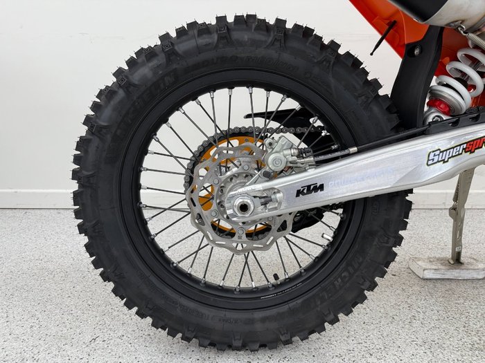 2025 Ktm 2025 Ktm 450CC 450 EXC-F CHAMPION EDITION Orange