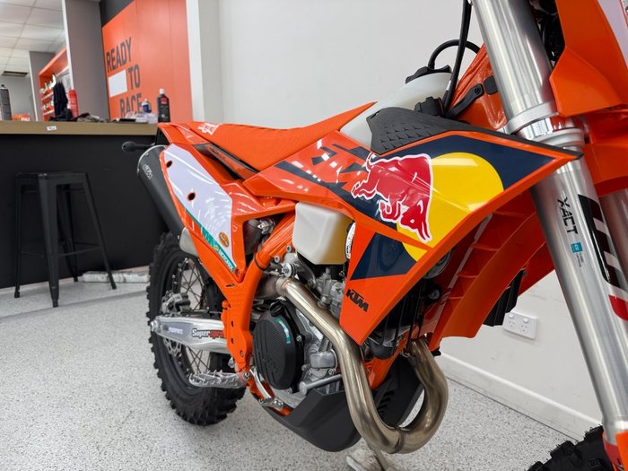 2025 Ktm 2025 Ktm 450CC 450 EXC-F CHAMPION EDITION Orange