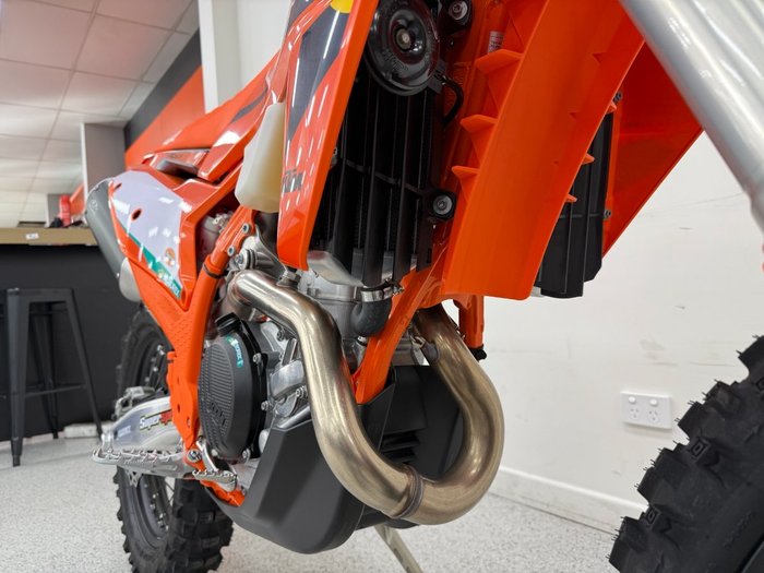 2025 Ktm 2025 Ktm 450CC 450 EXC-F CHAMPION EDITION Orange