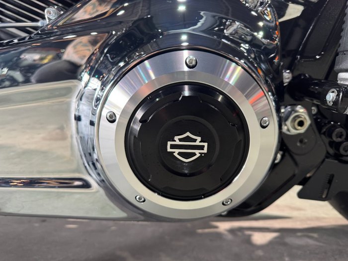 2025 Harley-davidson FXBR BREAKOUT (117) Vivid Black