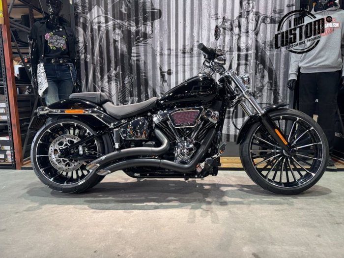 2025 Harley-davidson FXBR BREAKOUT (117) Vivid Black