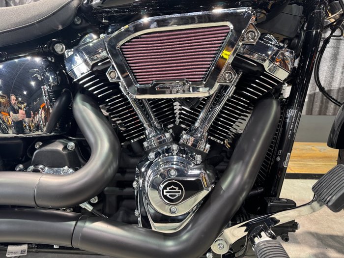 2025 Harley-davidson FXBR BREAKOUT (117) Vivid Black