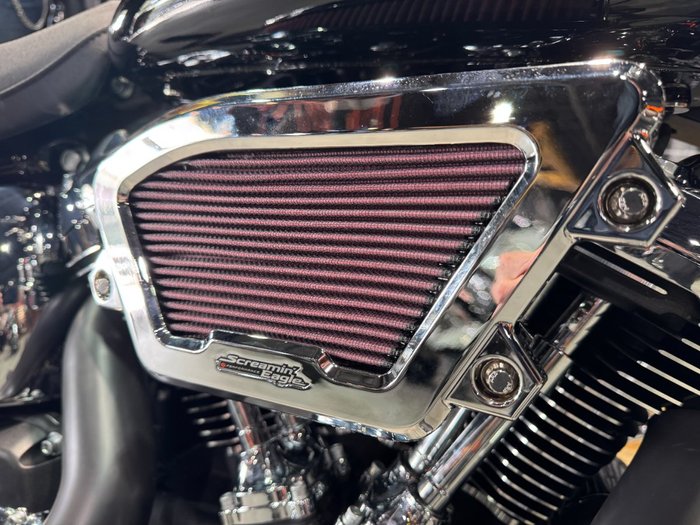 2025 Harley-davidson FXBR BREAKOUT (117) Vivid Black