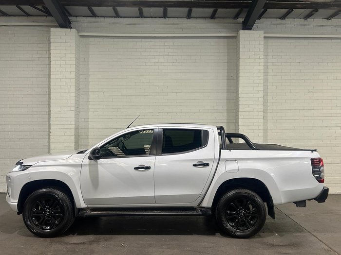 2022 Mitsubishi Triton GSR MR MY22 4X4 Dual Range White Diamond with Black Roof