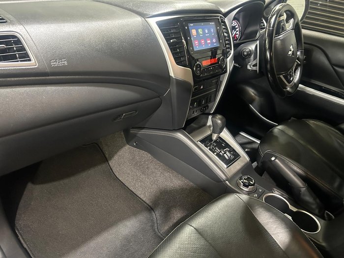 2022 Mitsubishi Triton GSR MR MY22 4X4 Dual Range White Diamond with Black Roof