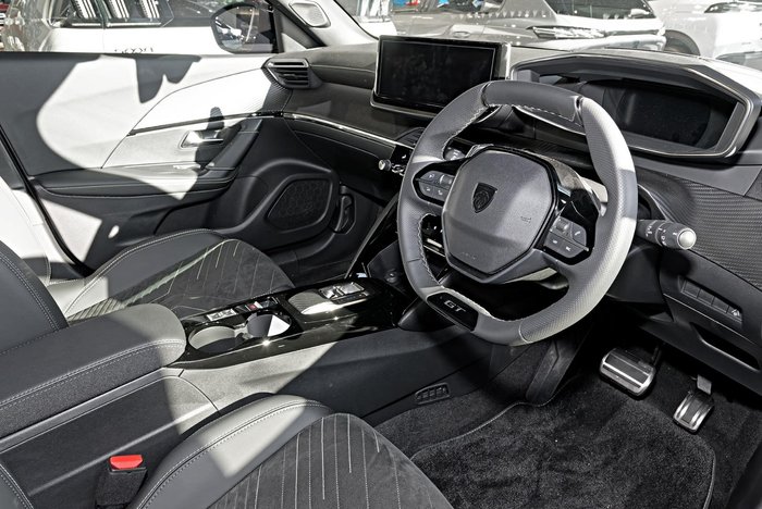 2025 Peugeot 2008 GT Hybrid P24 MY25 Artense Grey