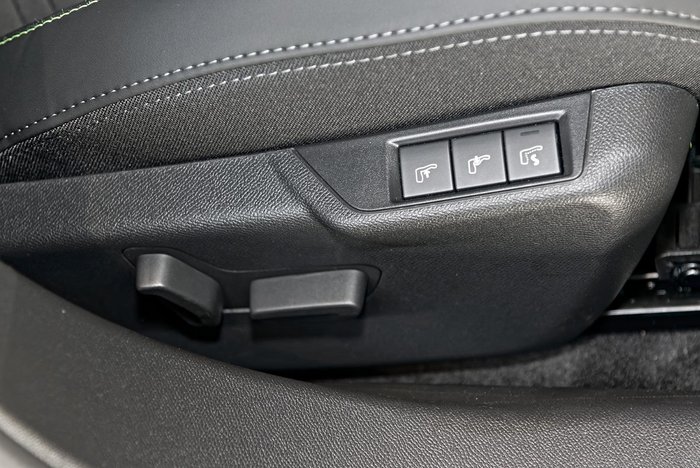 2025 Peugeot 2008 GT Hybrid P24 MY25 Artense Grey