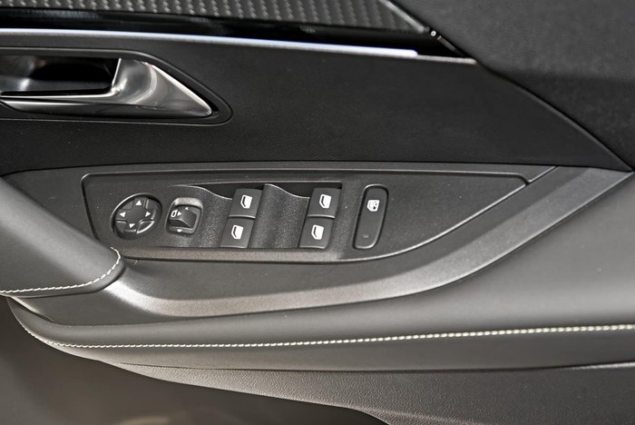 2025 Peugeot 2008 GT Hybrid P24 MY25 Artense Grey