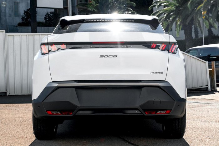 2025 Peugeot 3008 Allure Hybrid P64 MY25 Okenite White
