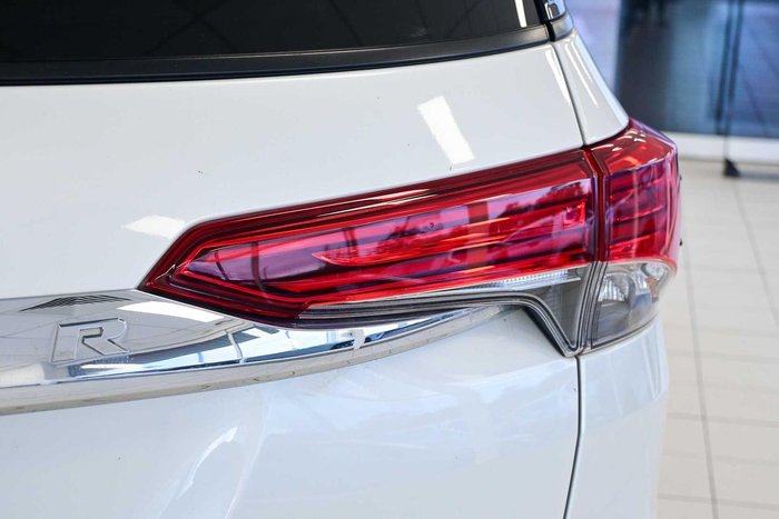 2021 Toyota Fortuner GXL
