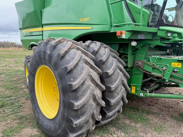 2016 John Deere S680 + 640D