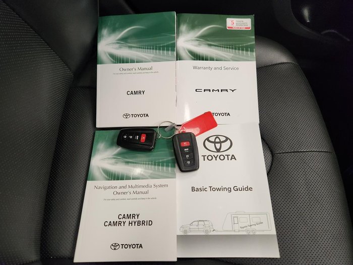 2020 Toyota Camry SL ASV70R Frosted White