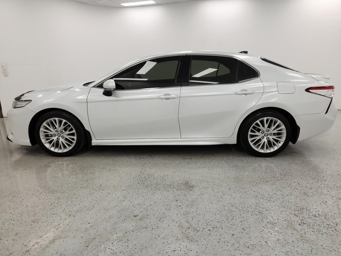 2020 Toyota Camry SL ASV70R Frosted White