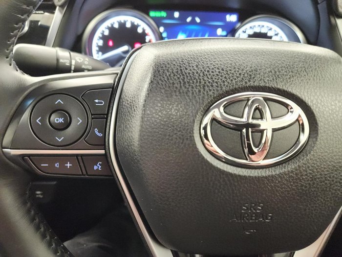 2020 Toyota Camry SL ASV70R Frosted White