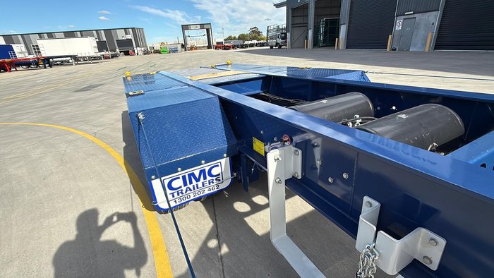 2025 CIMC 40' Drop Deck Skeletal 