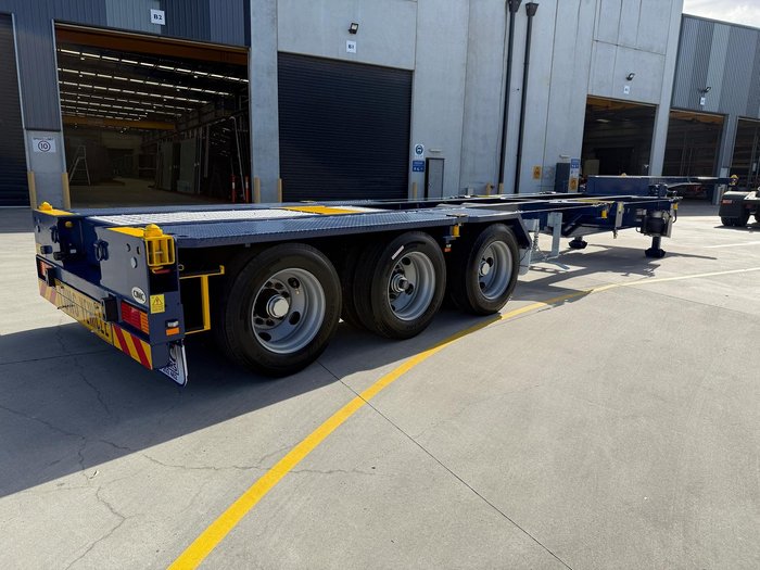 2025 CIMC 40' Drop Deck Skeletal