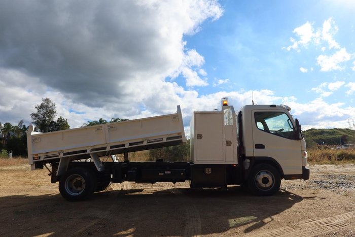 2013 Fuso Canter 918