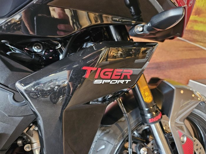 2025 Triumph Tiger Sport 660 Tiger Red