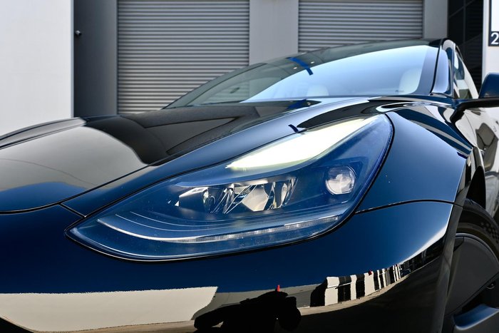 2021 Tesla Model 3 Standard Range Plus Black