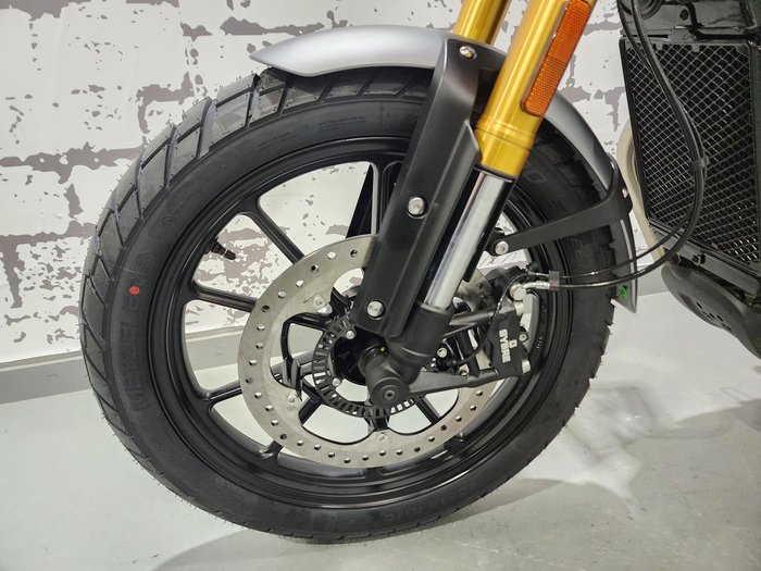 2025 Triumph Scrambler 400 X Scrambler Green