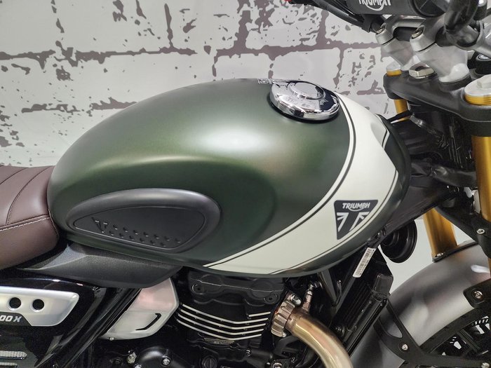 2025 Triumph Scrambler 400 X Scrambler Green