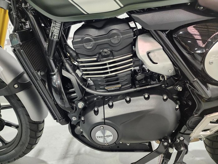 2025 Triumph Scrambler 400 X Scrambler Green