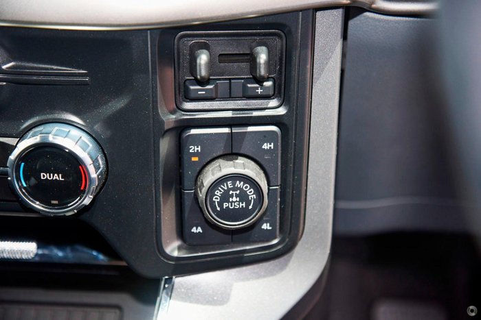 2023 Ford F-150 Lariat MY23 4X4 Dual Range Rapid Red