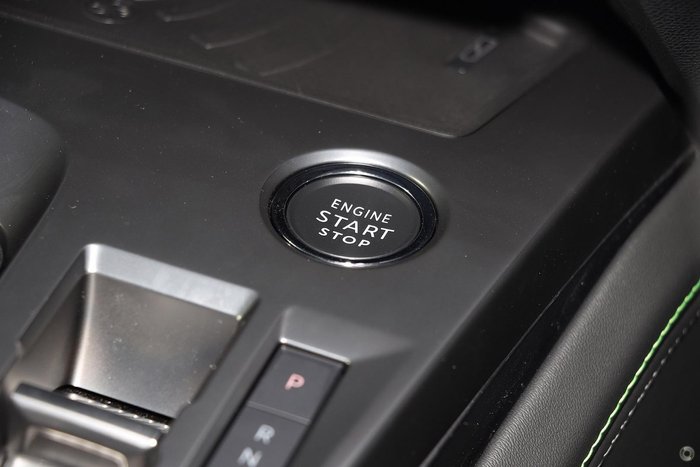 2025 Peugeot 408 GT Premium Hybrid