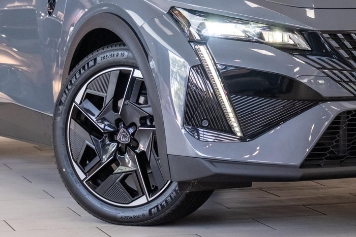 2025 Peugeot 408 GT Premium Hybrid