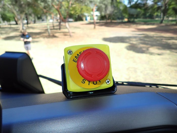 2025 UD Quon CW 25 360 WHITE