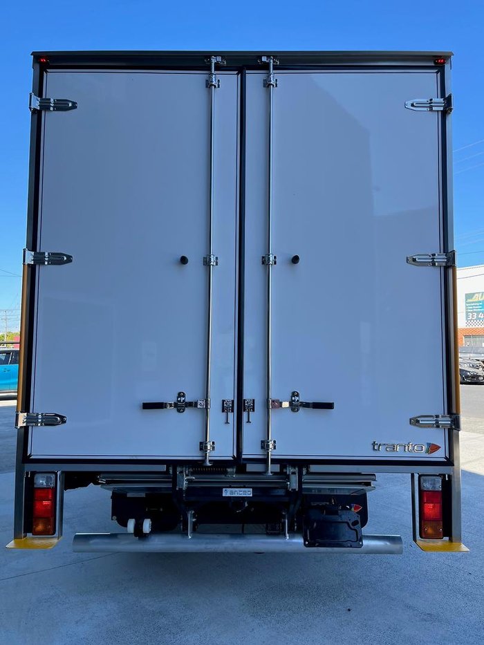 2025 Hino 300 Series 616 White