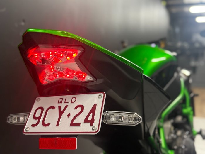 2021 Kawasaki Z H2 (ZR1000K) Green