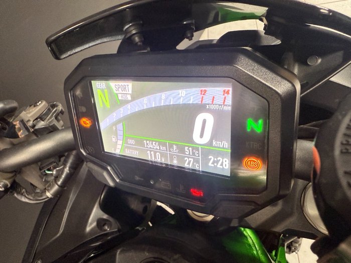 2021 Kawasaki Z H2 (ZR1000K) Green