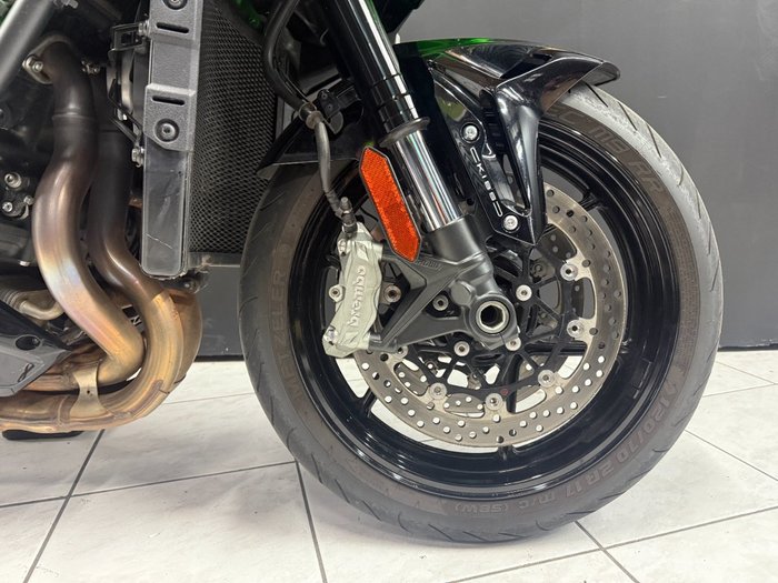 2021 Kawasaki Z H2 (ZR1000K) Green
