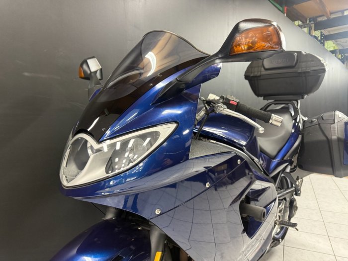 2008 TRIUMPH SPRINT ST Blue