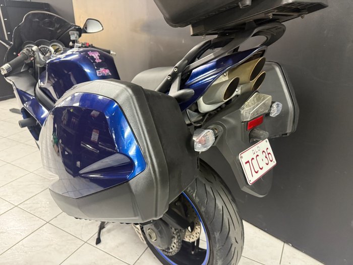 2008 TRIUMPH SPRINT ST Blue