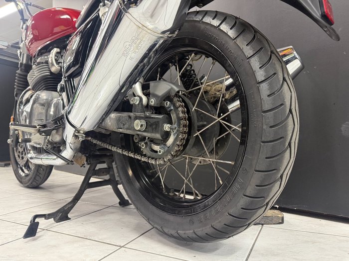 2021 Royal Enfield INTERCEPTOR 650 CLASSIC Red