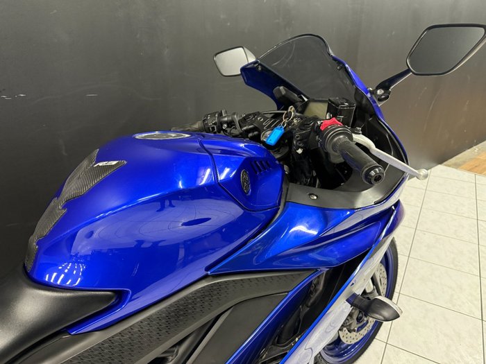 2020 Yamaha YZF-R3 Blue